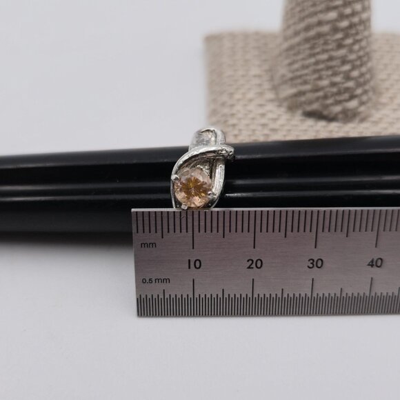 Size 6.5 Sterling Silver Cubic Zirconia Abstract Style Ring A4184 - Picture 8 of 9